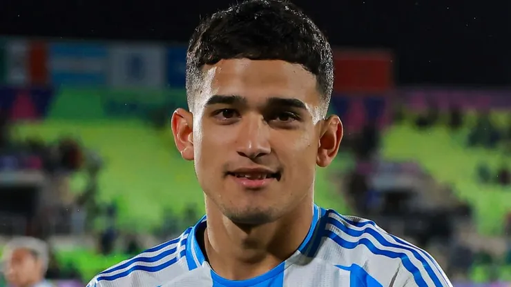 Dylan Gorosito vuelve al país luego del Mundial Sub 20.