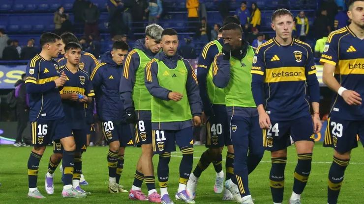 El futbolista podría pagar para acelerar su salida de Boca.