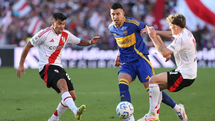 Los árbitros que siguen en carrera para dirigir el Boca-River.