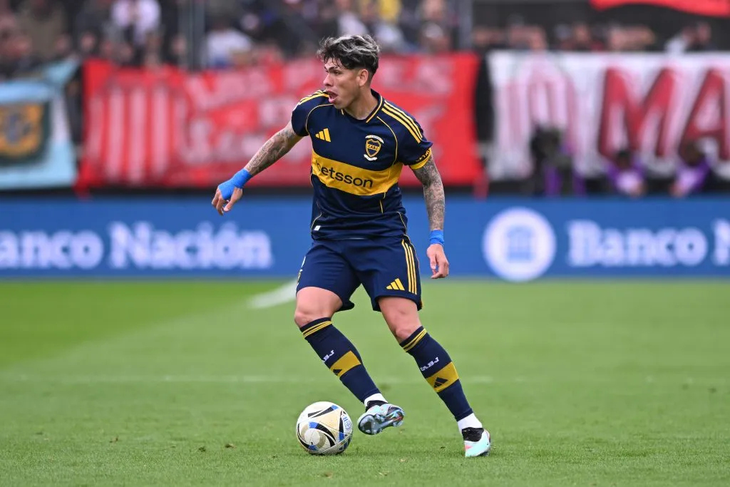 Carlos Palacios podría salir del equipo de Boca vs. River. (Getty)