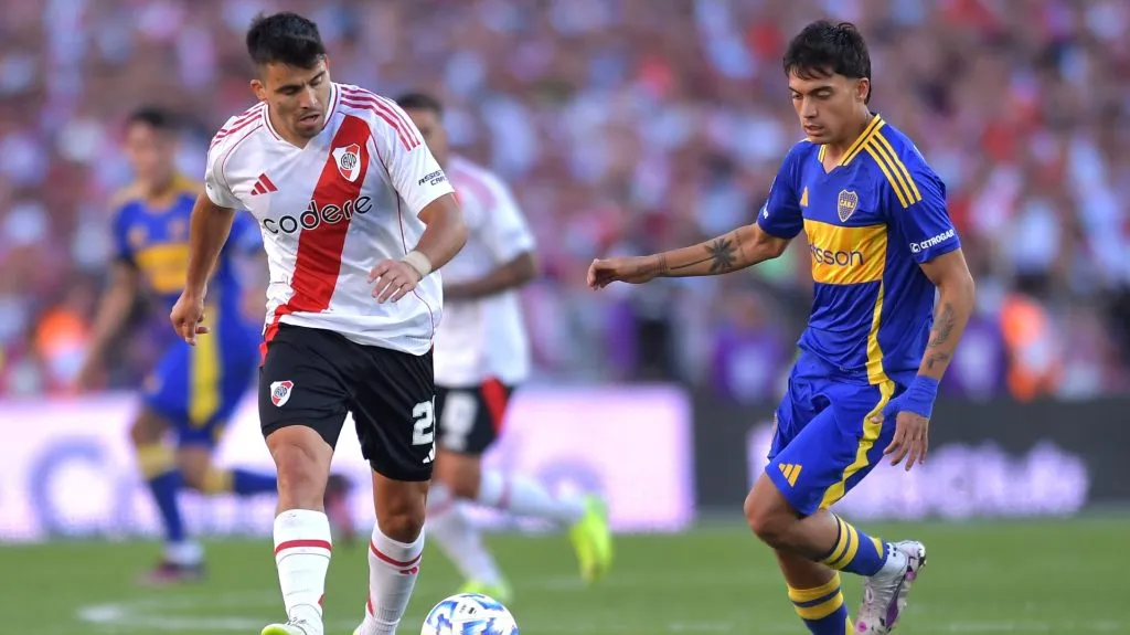Si Boca gana ante River, asegura su lugar en la Copa Libertadores 2026. (Getty)