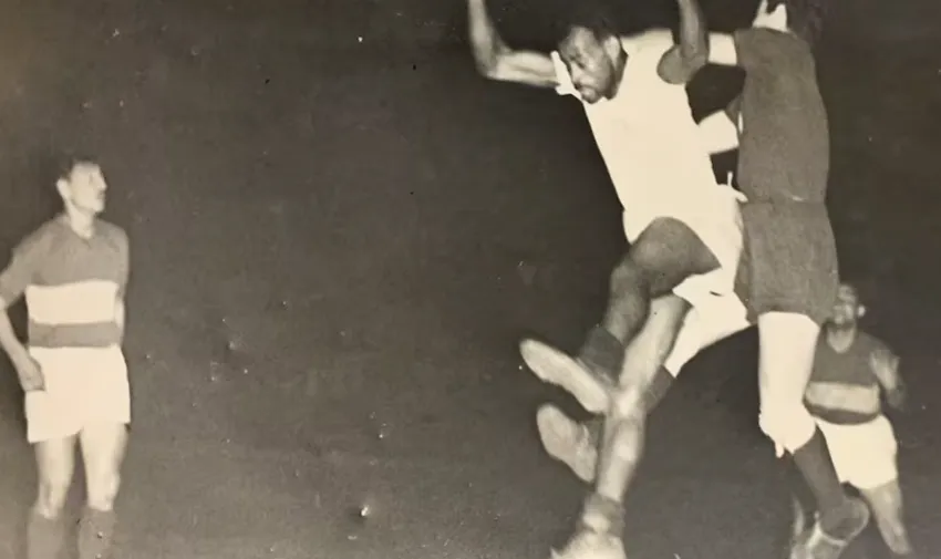 Boca y River jugaron en conjunto ante un combinado de equipos paulistas en 1948. (Archivo/La Nación)