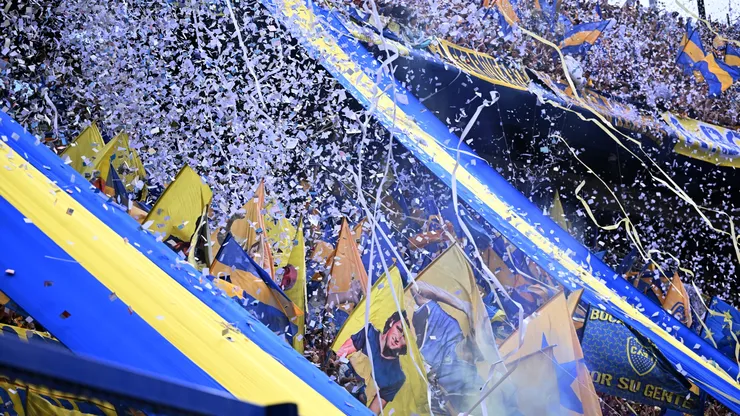 Los videos que generaron la insólita sanción a Boca.