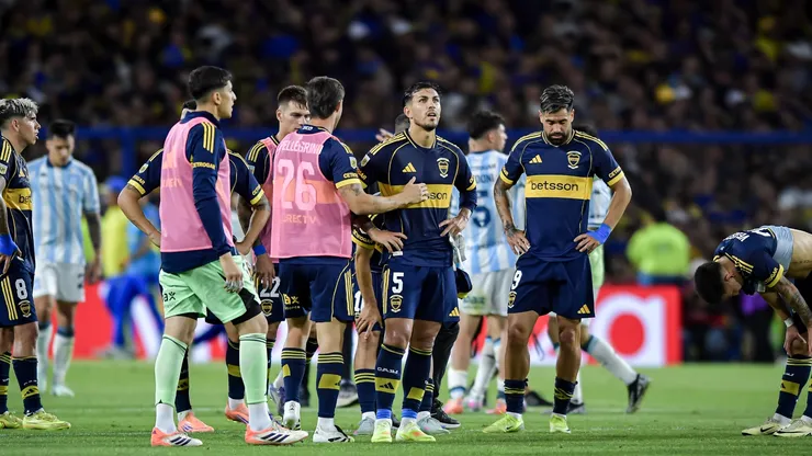 Los 9 futbolistas de Boca que se irán en 2026 tras la eliminación frente a Racing.
