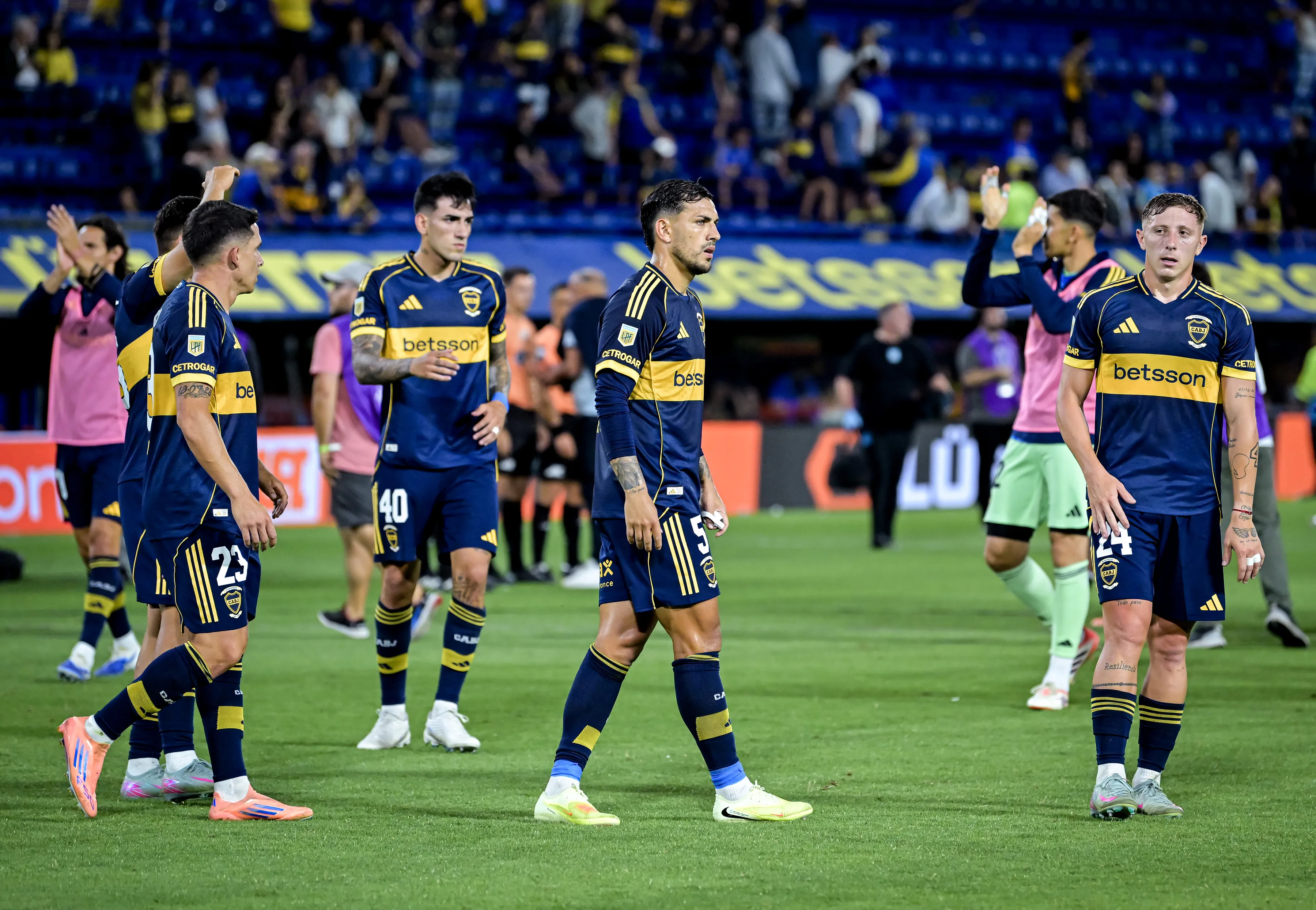 Paredes no tiró los córners y se supo por qué. (Getty)