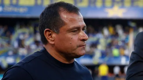 Delgado rompió el silencio.