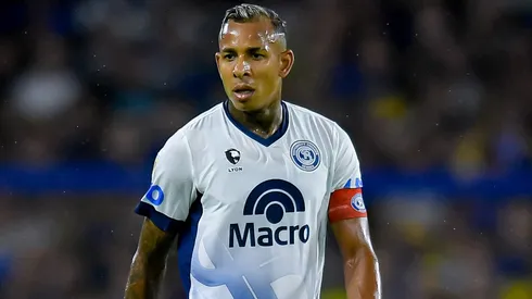 El grande de Sudamérica que está cerca de contratar a Villa.