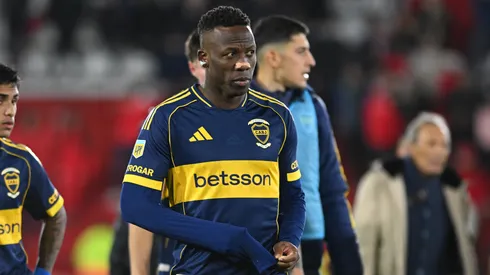 Un equipo que quiere a Advíncula le mandó un mensaje directo al jugador de Boca.