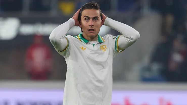 Las fuertes críticas que recibió Dybala de los hinchas de Roma.
