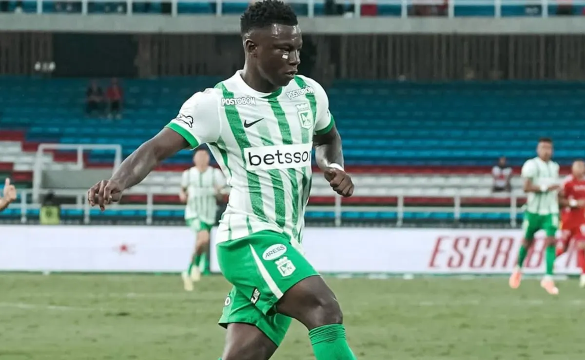 ¿Se cae el pase? Atlético Nacional aceptó una oferta por Hinestroza y no es la de Boca