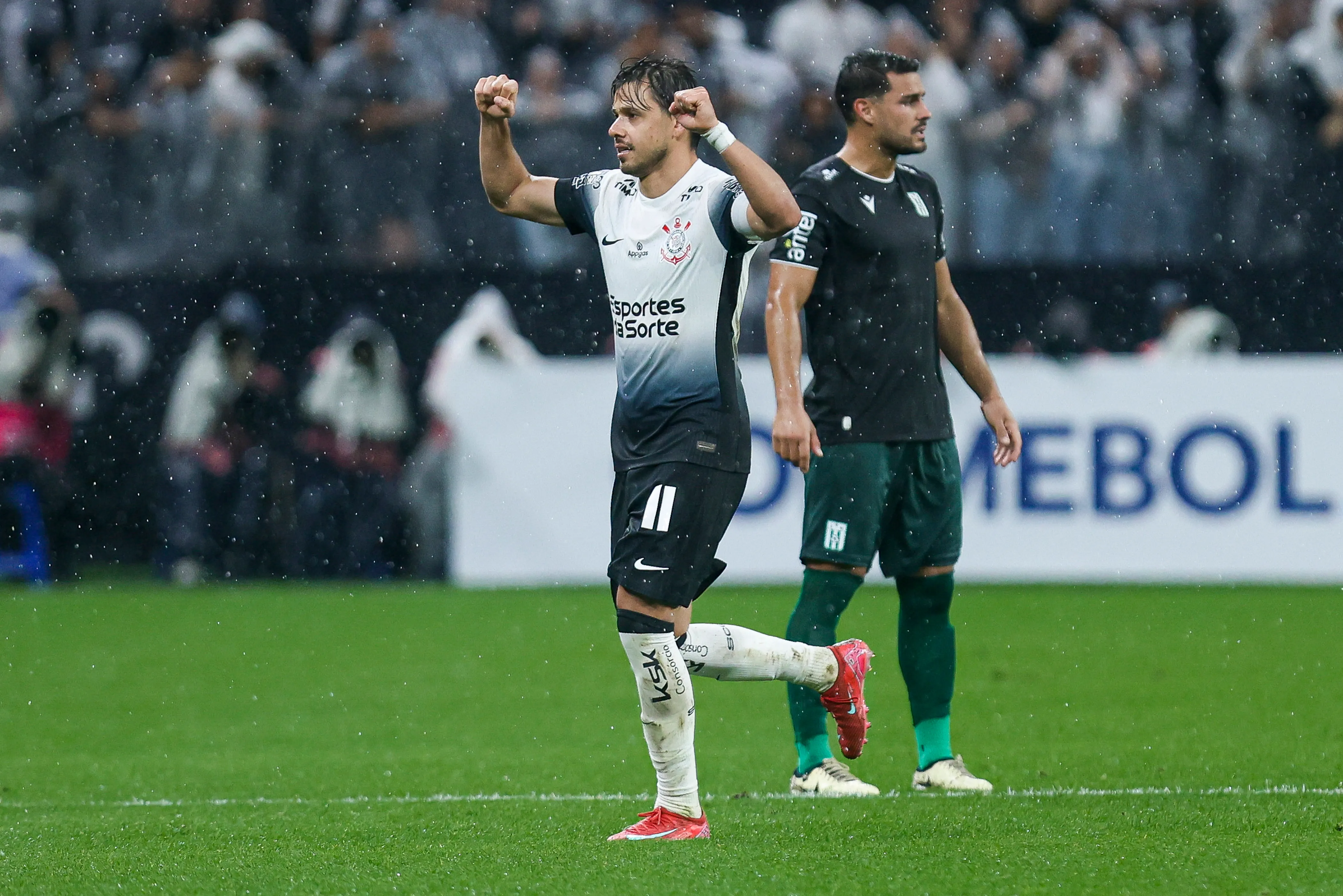 Ángel Romero, cerca de llegar a Boca. (Getty)