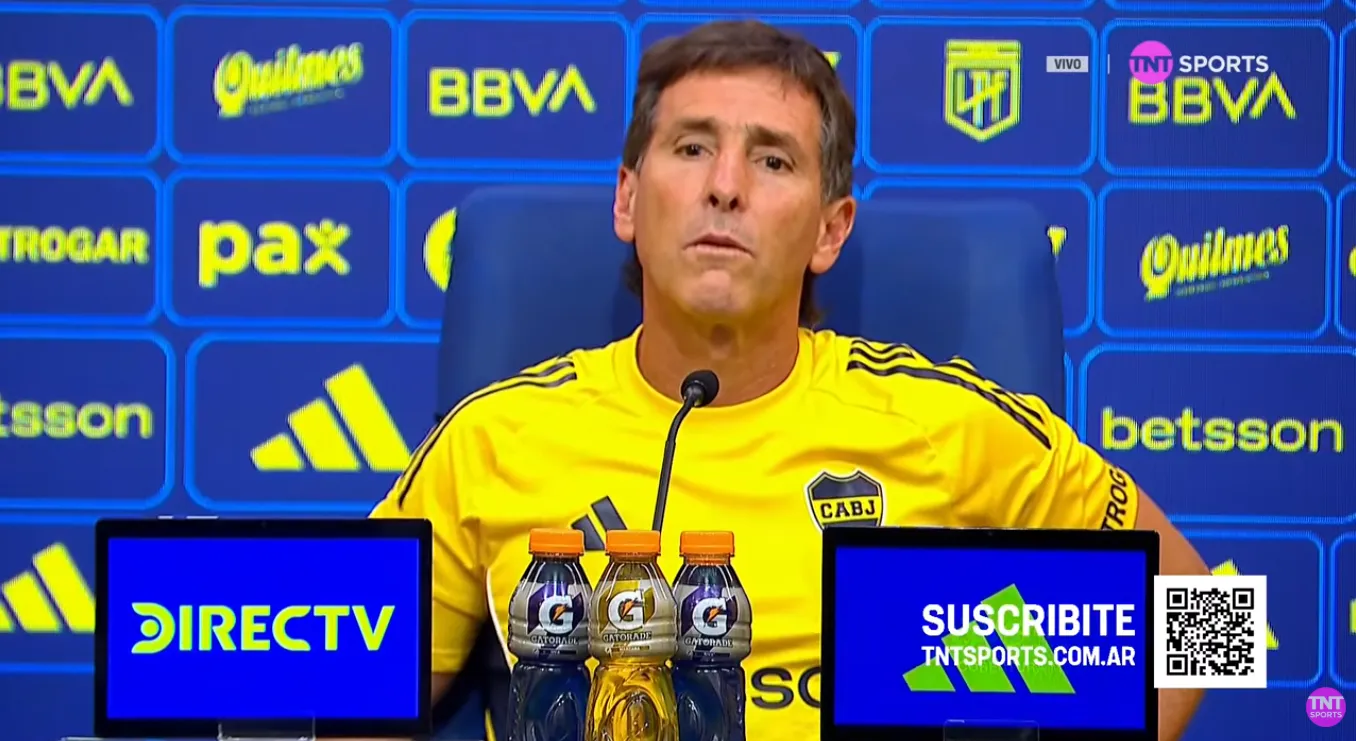 Úbeda bancó a Janson en conferencia de prensa.