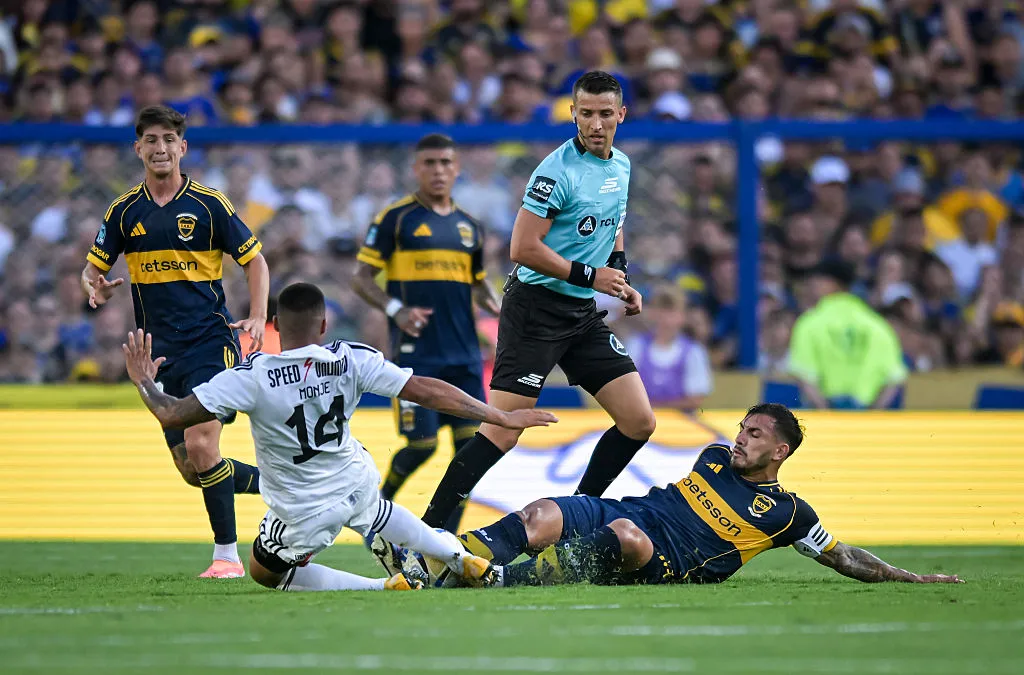Boca luchó y le ganó a Riestra en La Bombonera. (Getty)