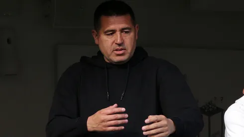 Riquelme define los próximos movimientos de Boca en el mercado de pases.