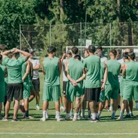 Suena en Boca y todavía no se definió su futuro, pero estalló de bronca: "Se habló de más"