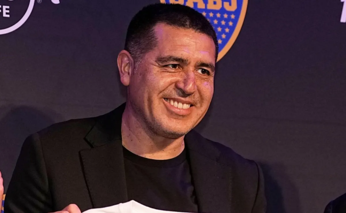 ¿Boca cierra al tercer refuerzo? Riquelme se contactó con un extremo del fútbol argentino