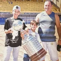 Tiene una foto de chico en La Bombonera con la Copa Libertadores y este año podrá jugarla con Boca: "Es un sueño"