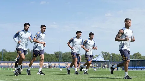 Se entrenan pero no jugarán en Boca.