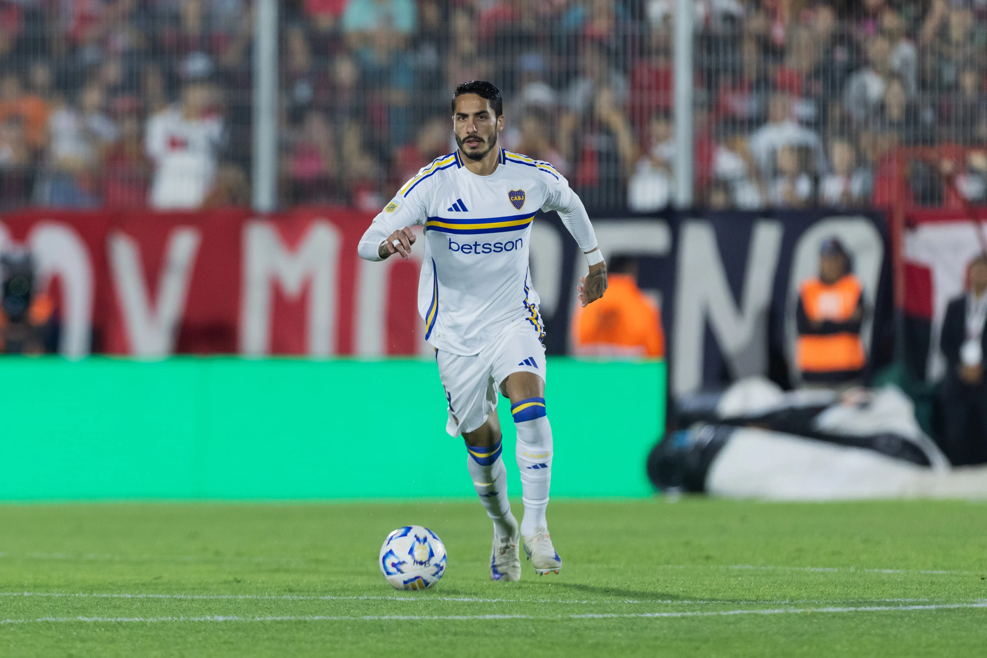 Nicolás Figal podría reaparecer en el equipo como lateral derecho. (Getty Images)
