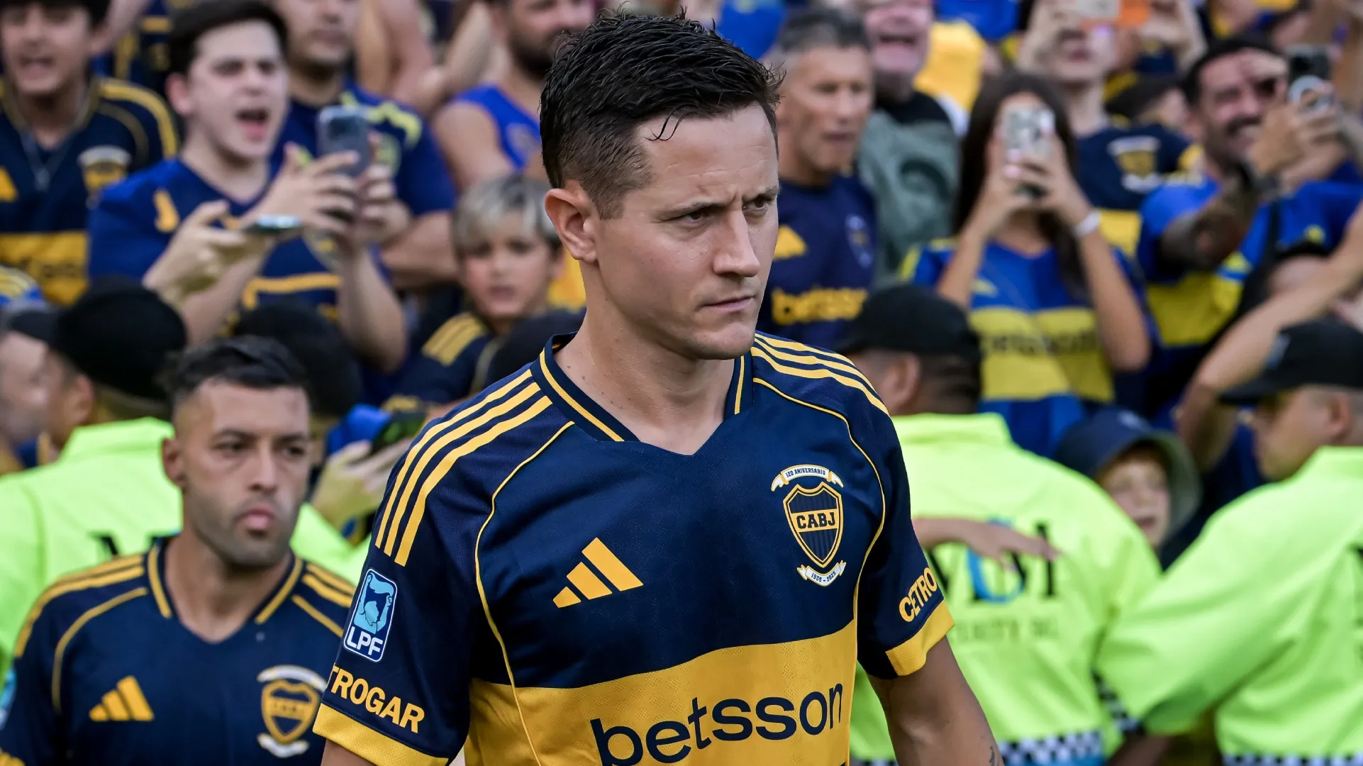 Ander Herrera, con chances de volver a ser titular en Boca.