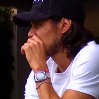 Cavani, en la mira: la imagen viral de dolor en el palco de La Bombonera y el nuevo tratamiento que hará