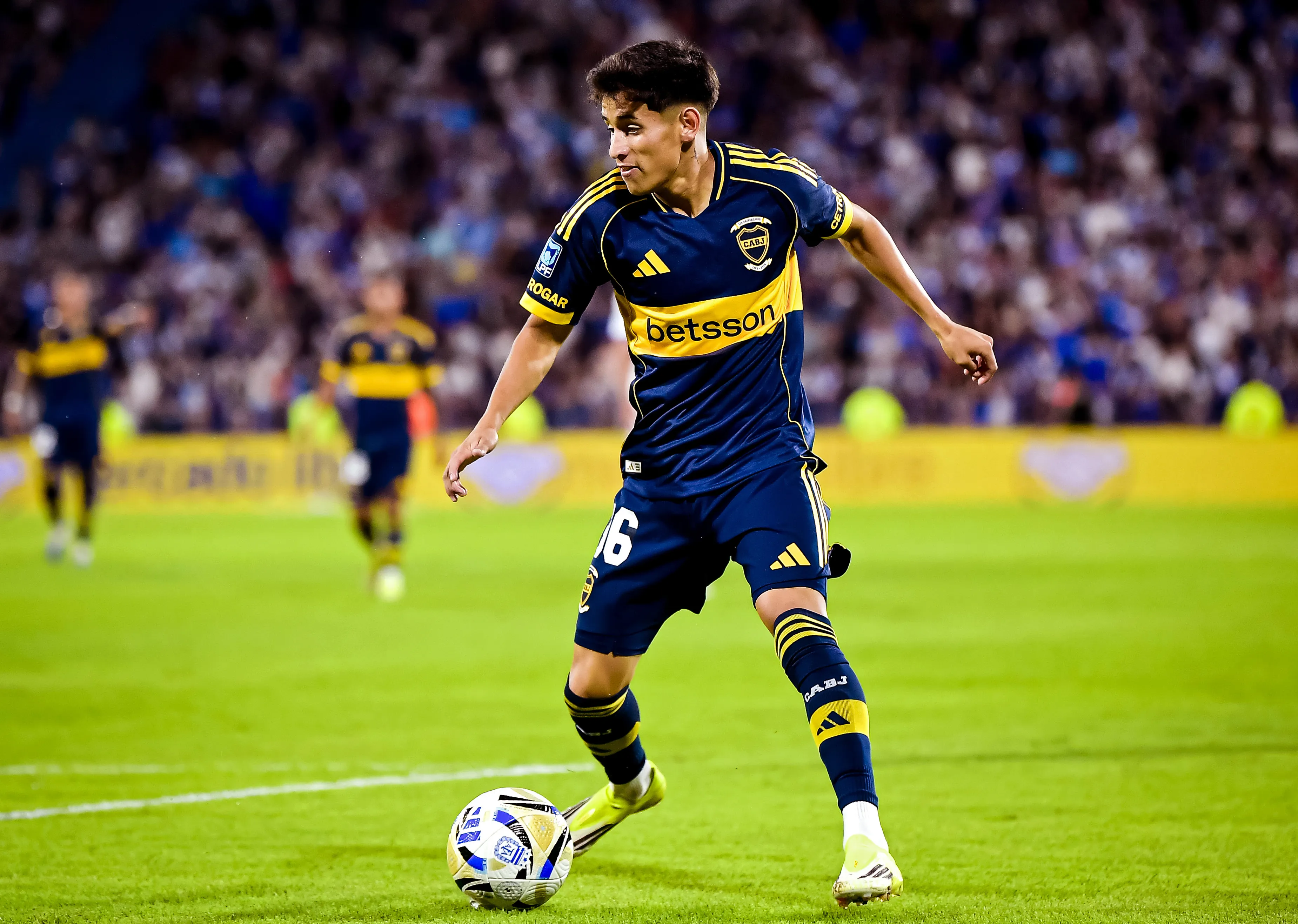 Tomás Aranda podría tener su debut como titular en Boca. (Getty Images)