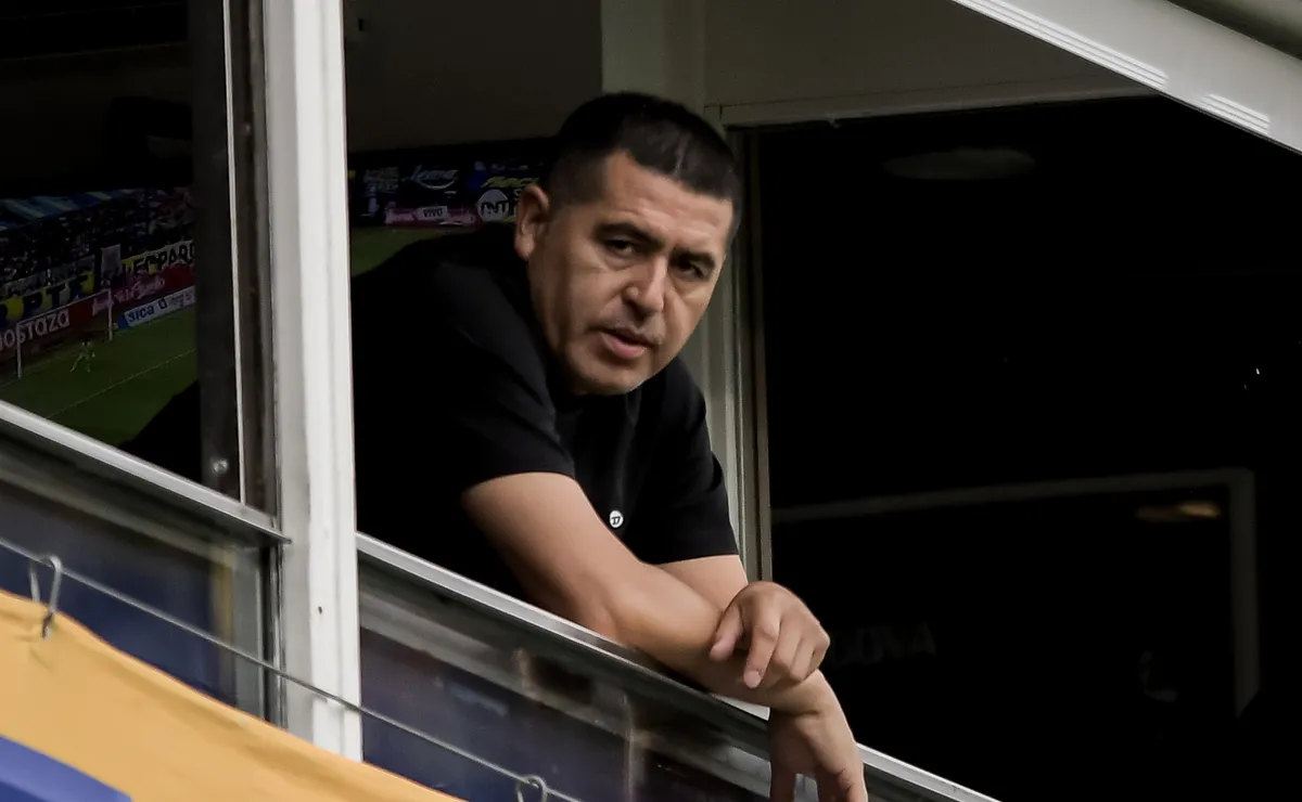 ¿Riquelme busca un director deportivo? El escenario posible para junio, con un apuntado