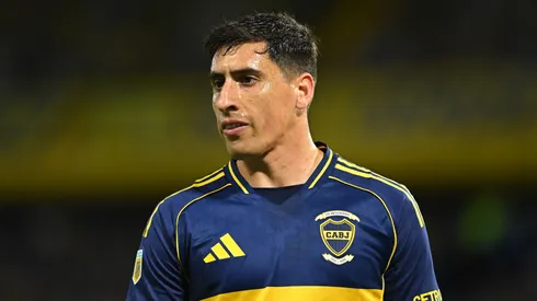 El entorno del delantero rompió el silencio y reveló el pedido que le hicieron a Riquelme.