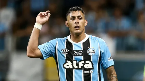 Pavón juega más retrasado en Gremio.