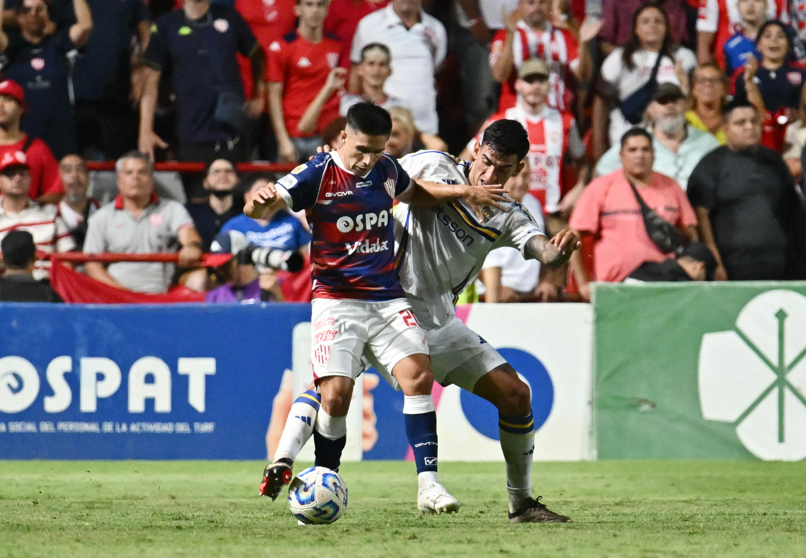 Boca visita a Unión en Santa Fe. (Getty Images)
