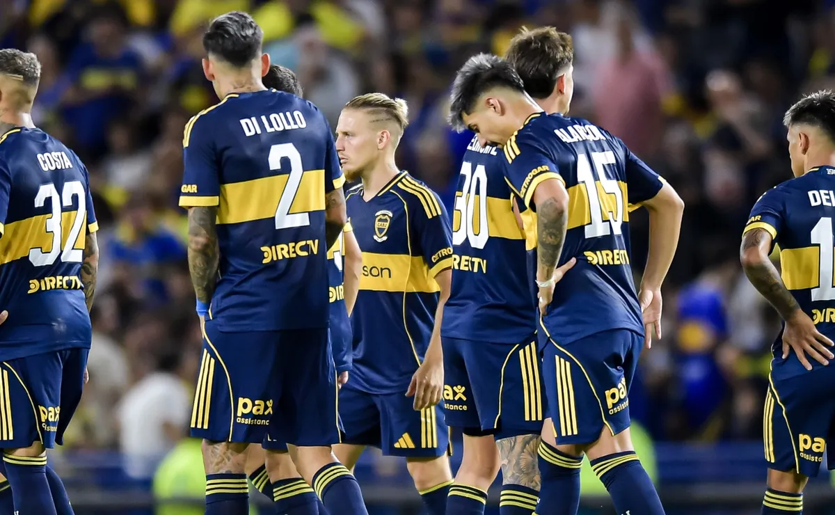 La figura de Boca que tiene cuatro amarillas y podría quedar suspendido para la próxima fecha