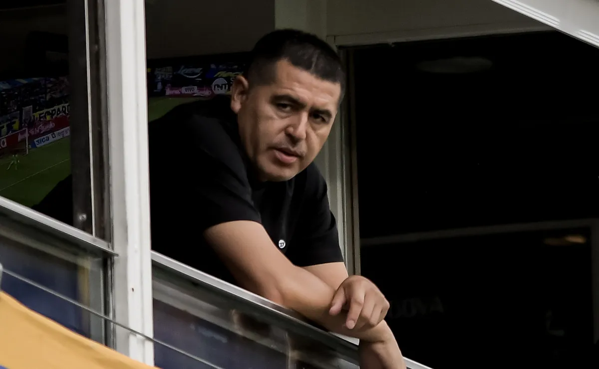Riquelme habló con los jugadores de Boca: qué les dijo y su visión del momento de Úbeda como DT