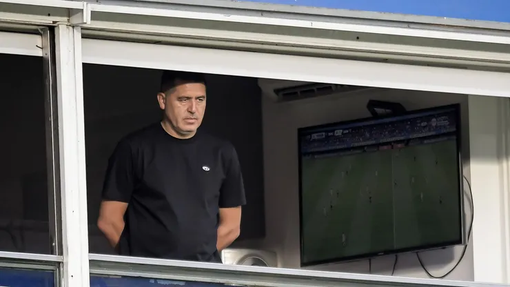 Llamativo: Riquelme no vio el partido desde la tribuna.