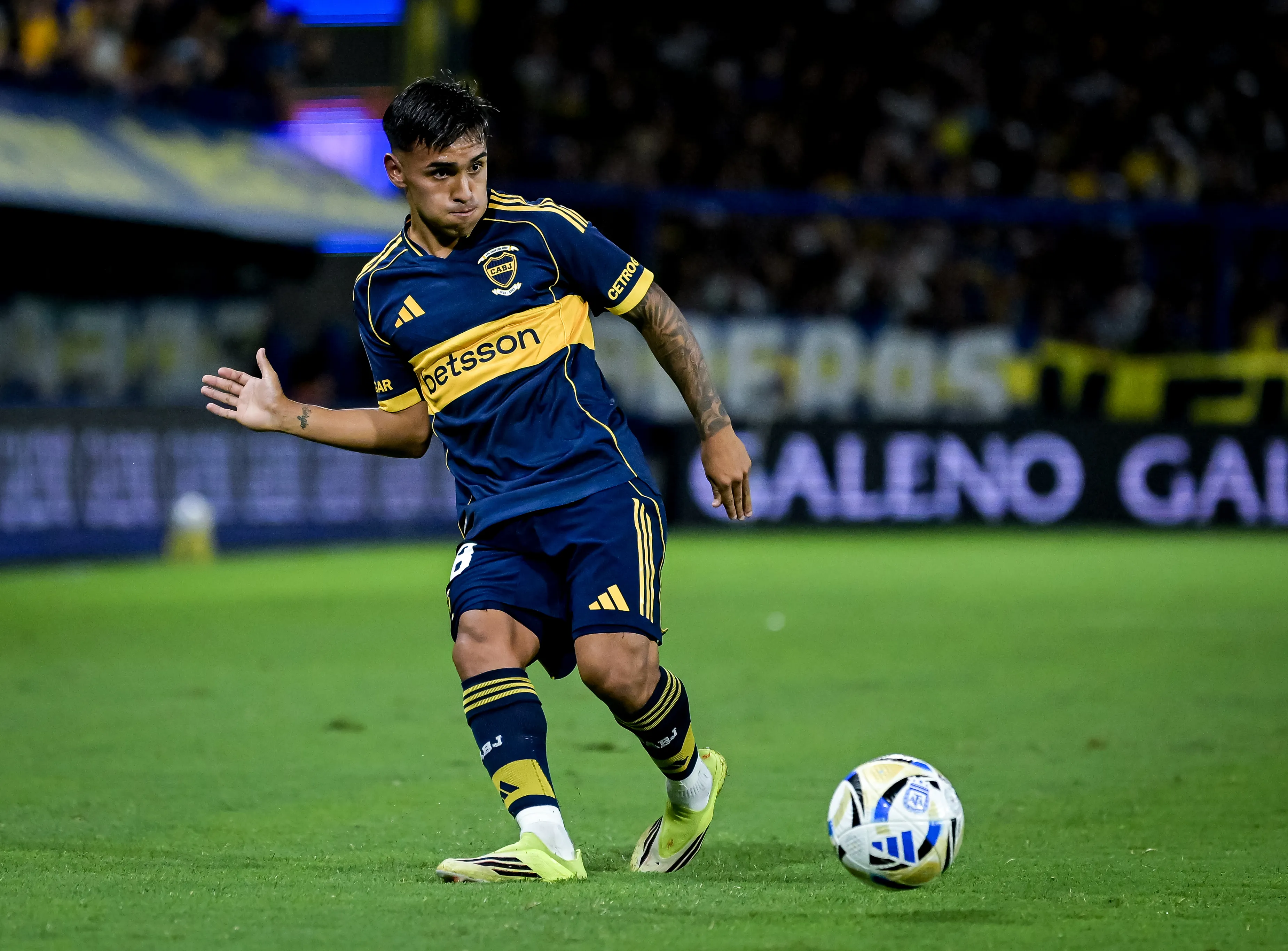 Closs elogió el adelantamiento de Delgado en el mediocampo de Boca. (Getty)