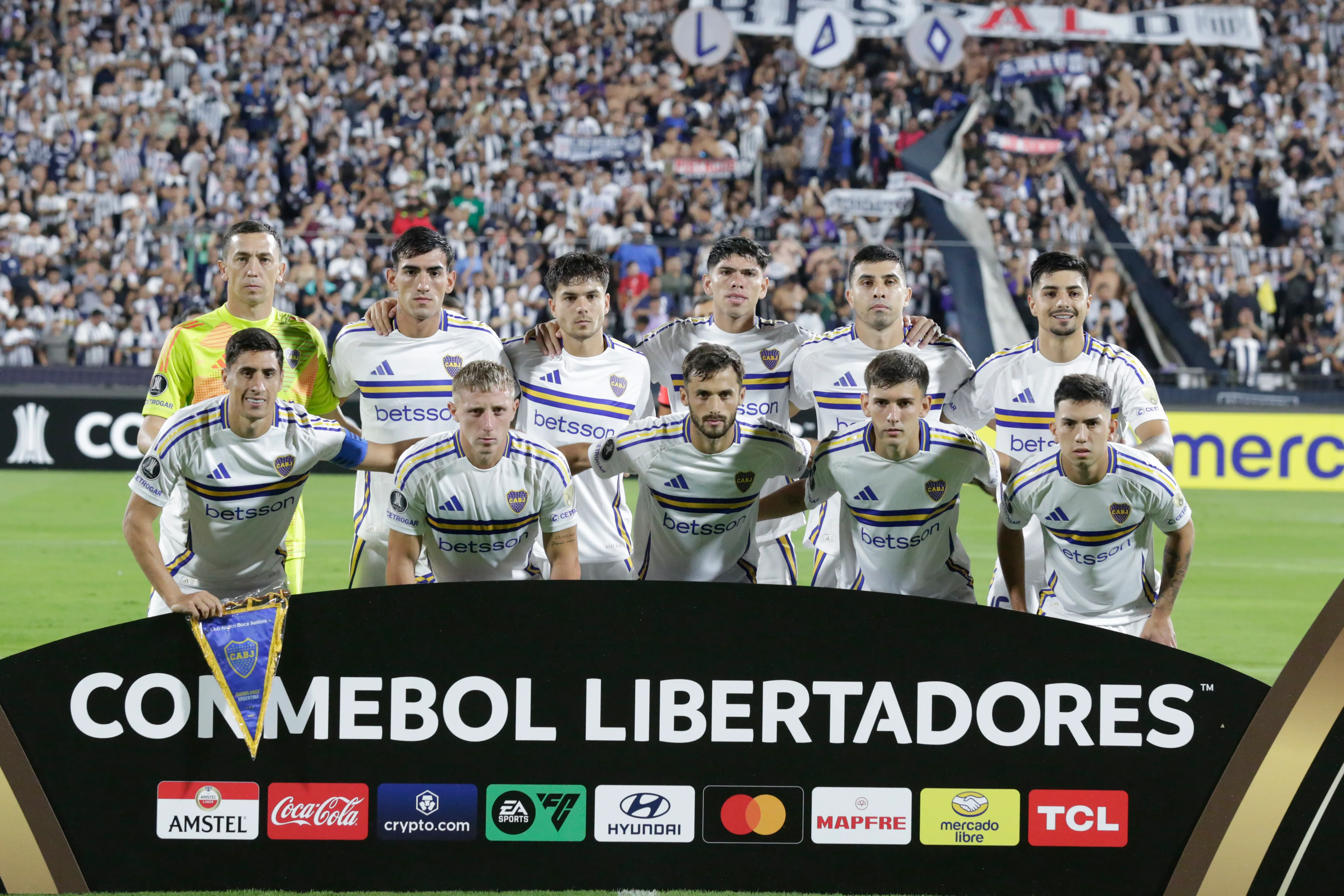 Con Gago, Boca quedó afuera en el repechaje de la Libertadores 2025. (Getty)