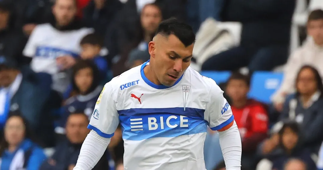 Medel, lesionado y en duda para el partido contra Boca. Foto: Cruzados Oficial