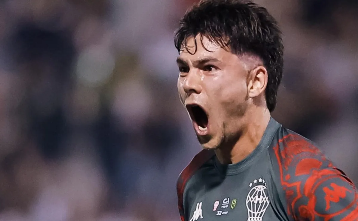 El palito de Lucas Blondel a la dirigencia de Boca tras su gol en Huracán: 