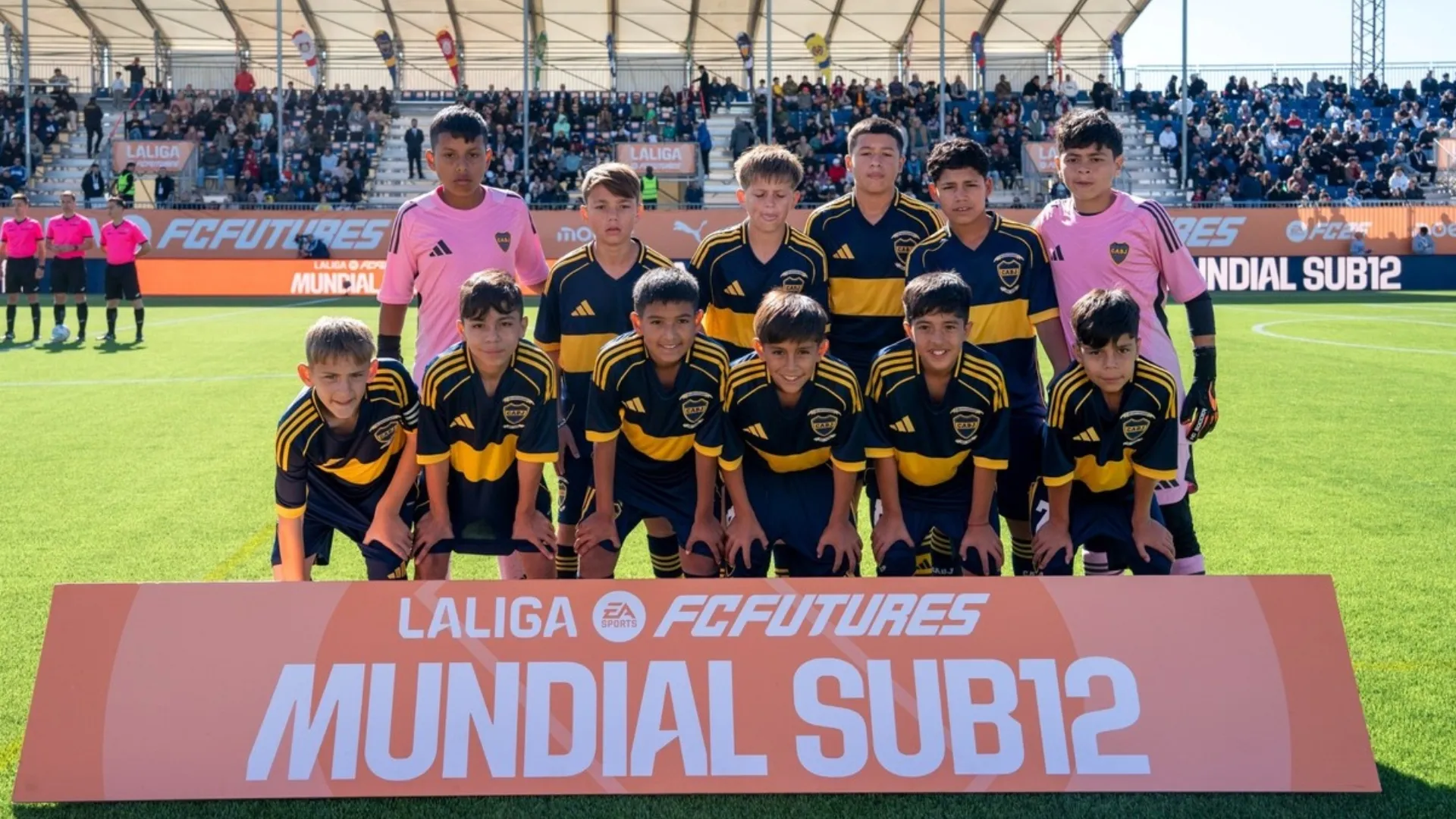 Los chicos de Boca que disputaron el Mundialito de Clubes Sub 12. (Mariano Murphy/Diario Olé)