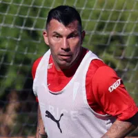 ¿Gary Medel no juega contra Boca? El tuit de Universidad Católica que lo pone en duda