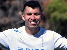 Con qué jugador de Boca cambió camisetas Gary Medel tras el partido ante Universidad Católica