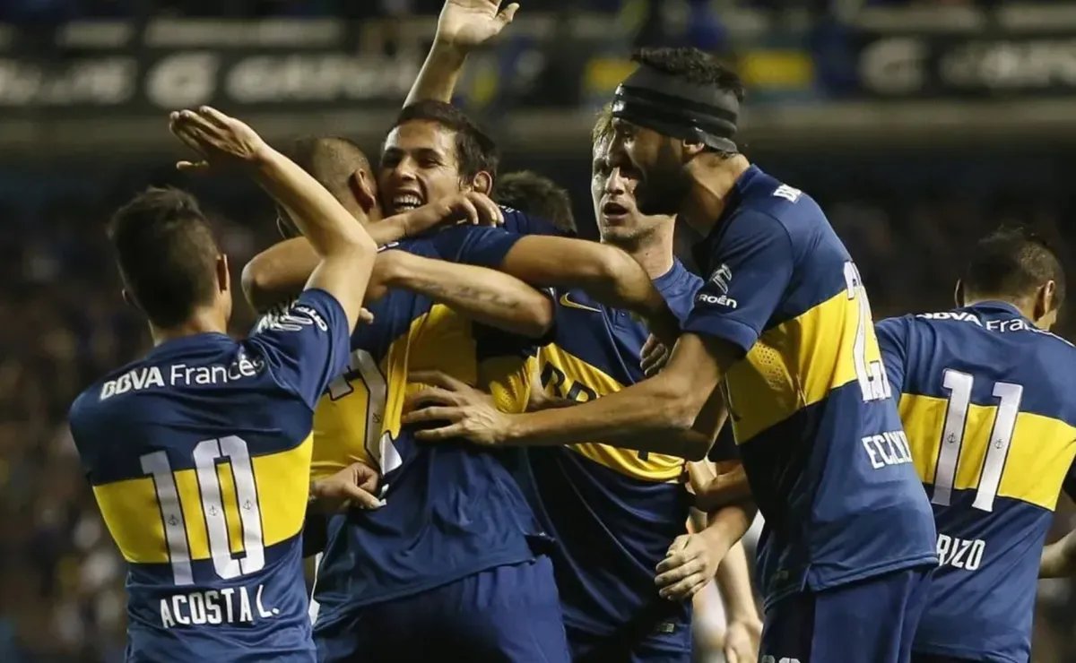 Tuvo un paso fugaz por Boca y retornó a Argentina para seguir su carrera como DT en el Ascenso