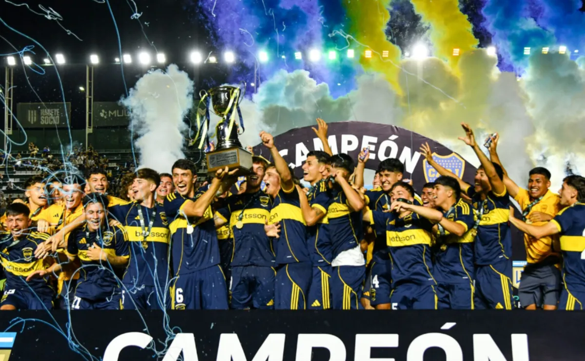 Tras la aparición de Aranda, Paredes adelantó quién es el juvenil de Boca que pronto la romperá en Primera