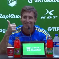 El grito del plantel que interrumpió la conferencia de Úbeda: "Escuchen..."