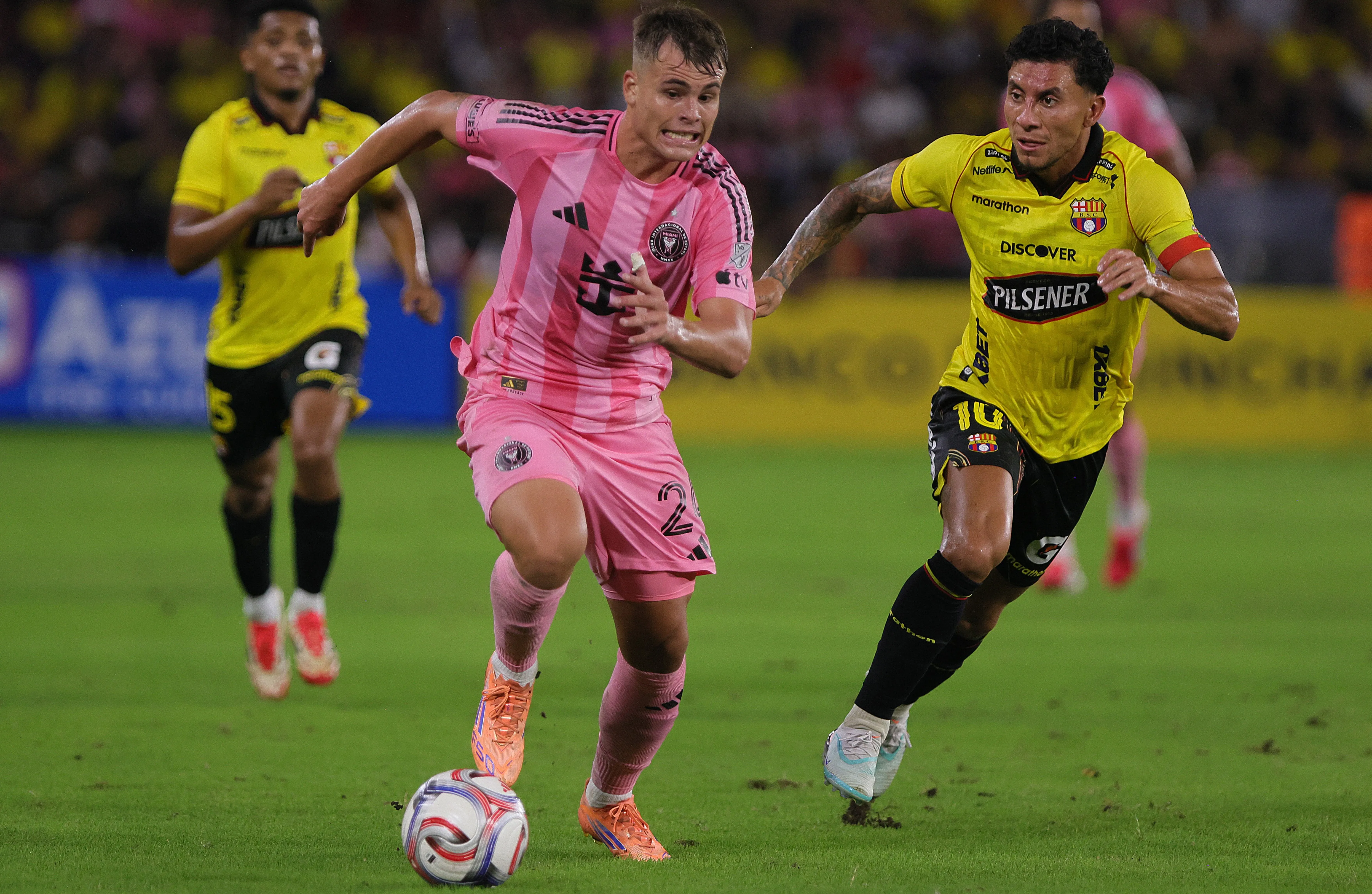 Joao Rojas (10), una de las bajas de peso en Barcelona de Ecuador. Foto: Prensa Barcelona