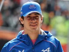 Los dos guiños de Colapinto a Boca en su road show: "Más que nunca" y "Piel de..."