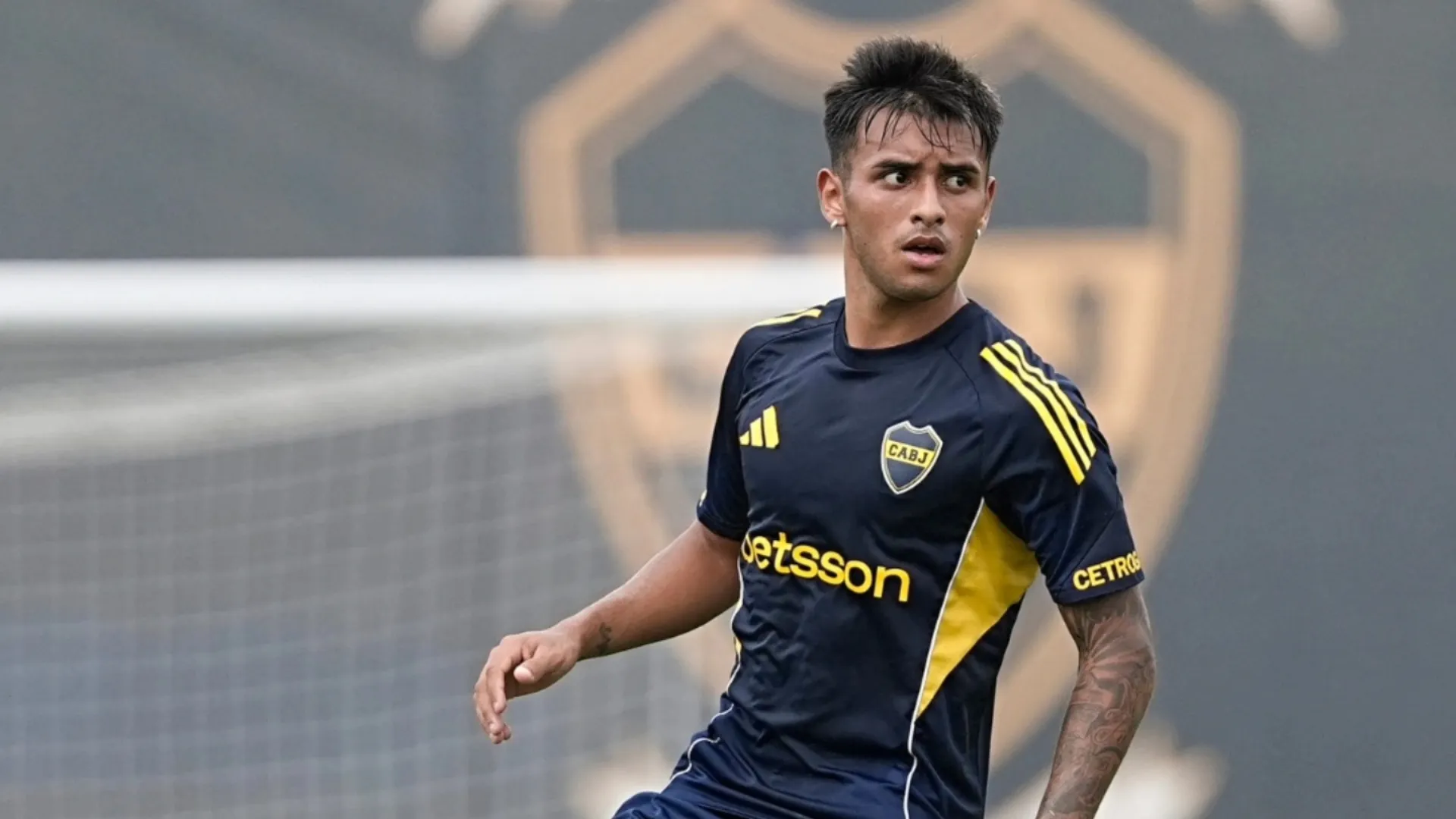 Milton Delgado en carpeta de tres equipos de Europa.