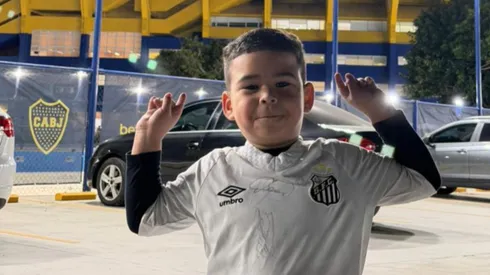 El viejo anhelo de Riquelme que posteó una foto de su hijo con La Bombonera de fondo.