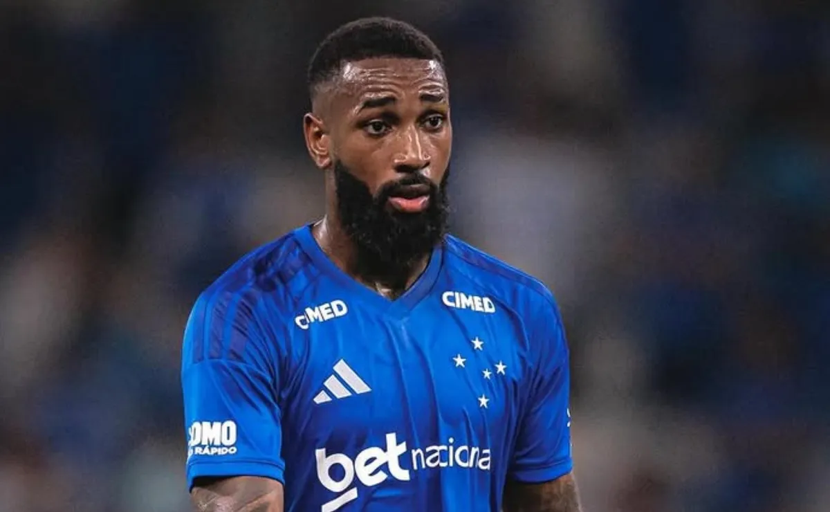 Gerson, jugador de Cruzeiro, cruzó a los jugadores de Boca: 