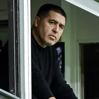La postura de Riquelme con el arquero que irá a buscar Boca en junio