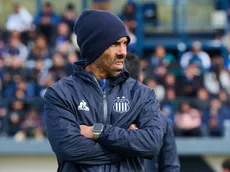 El nuevo gran sueño de Tevez ahora que es DT: "Me estoy preparando para eso"